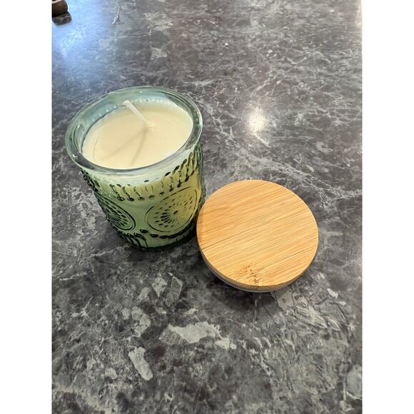 Candle in a Vintage crystal dish,  Vintage Decor - Picture 4 of 6